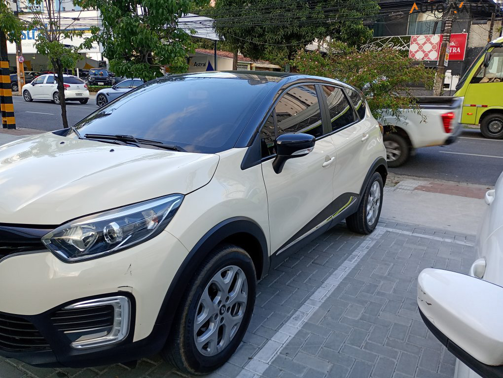 RENAULT CAPTUR 1.6 16V SCE FLEX LIFE X-TRONIC