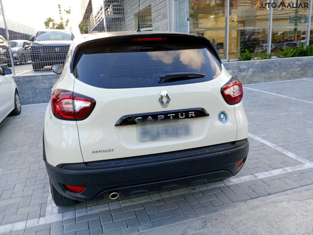 RENAULT CAPTUR 1.6 16V SCE FLEX LIFE X-TRONIC