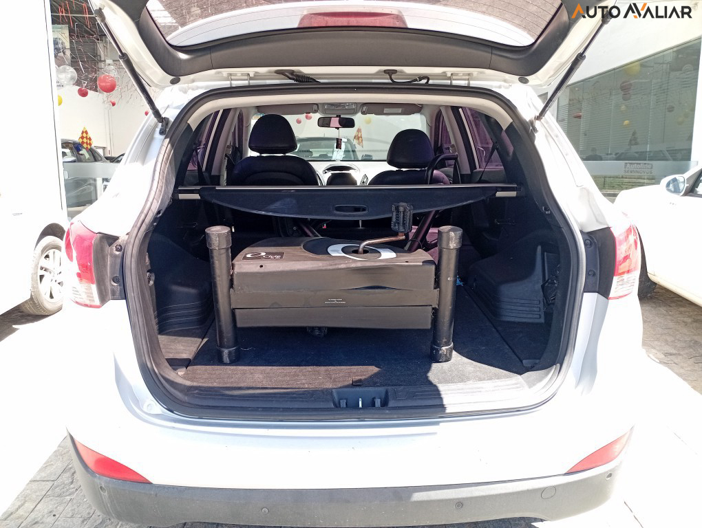 HYUNDAI IX35 2.0 MPI 4X2 16V FLEX 4P AUTOMATICO