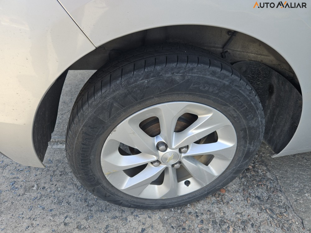 CHEVROLET ONIX 1.0 TURBO FLEX LT MANUAL