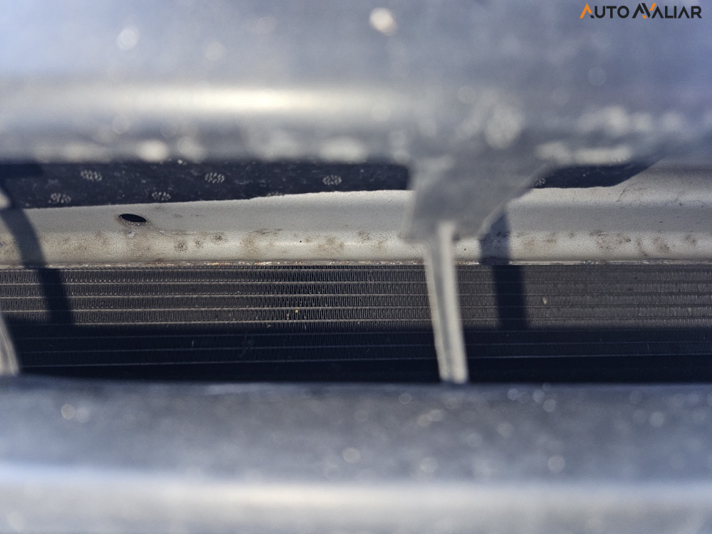 CHEVROLET ONIX 1.0 TURBO FLEX LT MANUAL