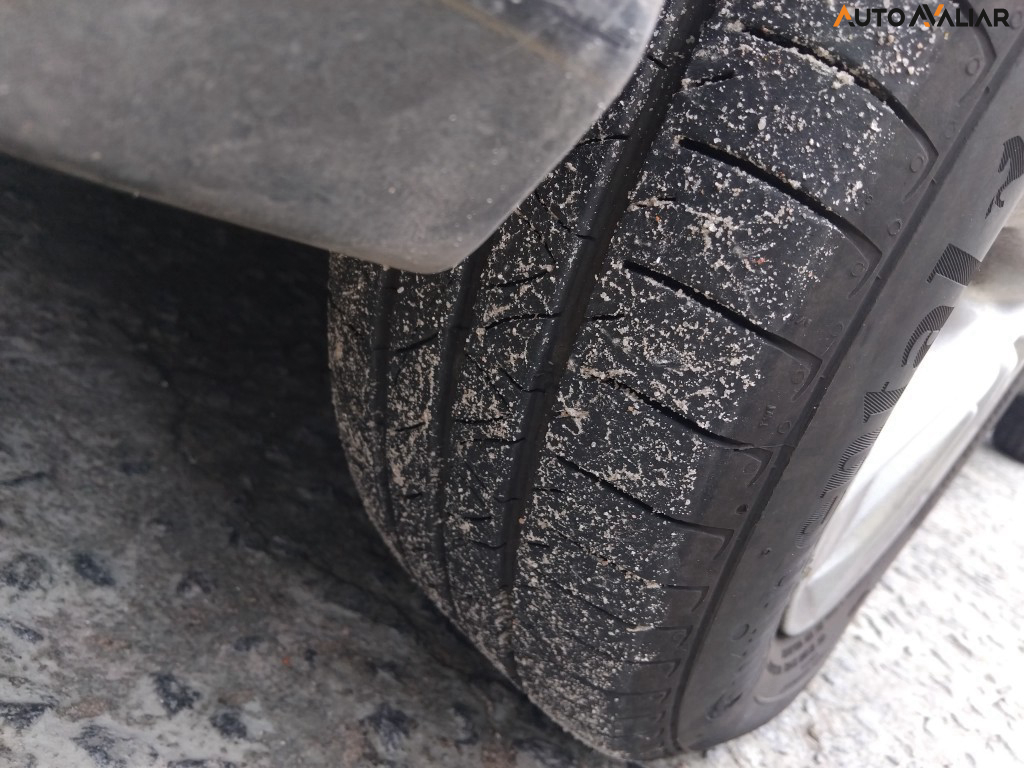 HONDA FIT 1.4 LX 16V FLEX 4P AUTOMATICO