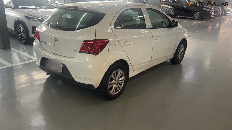 CHEVROLET ONIX 1.0 MPFI LT 8V FLEX 4P MANUAL
