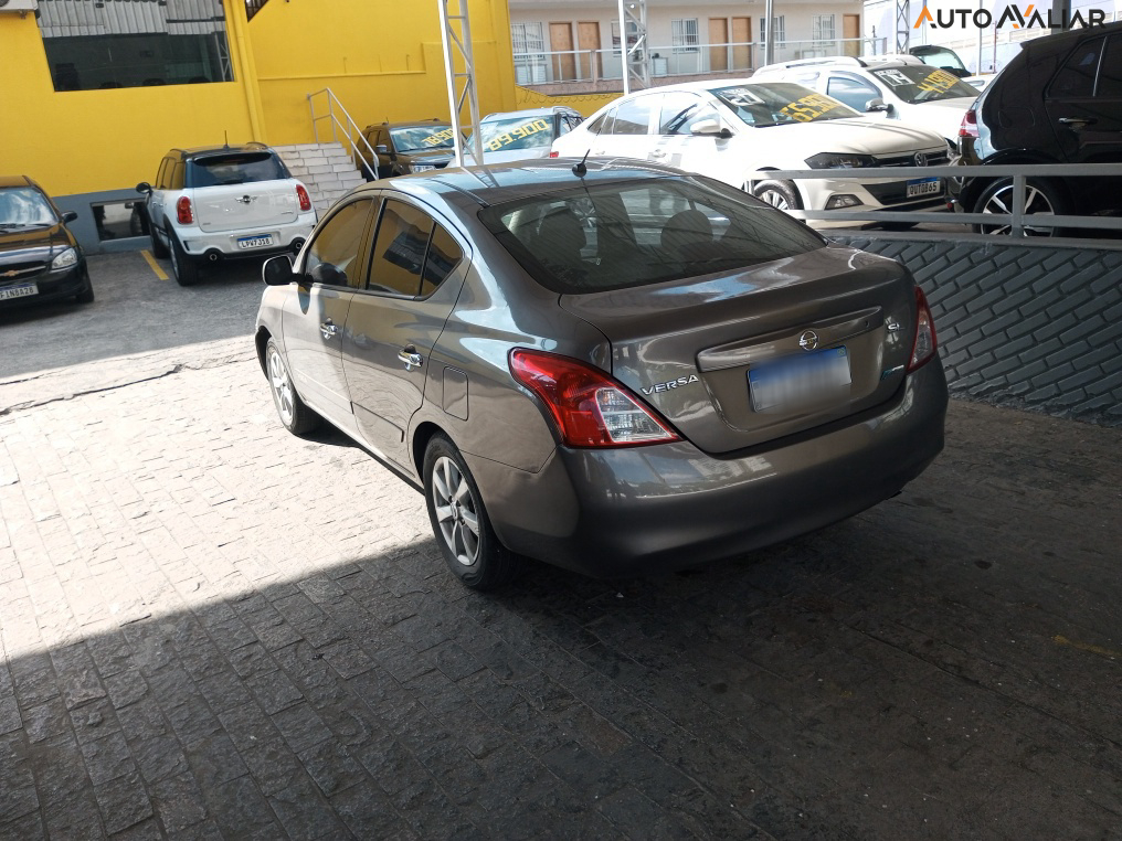 NISSAN VERSA 1.6 16V FLEX SL 4P MANUAL