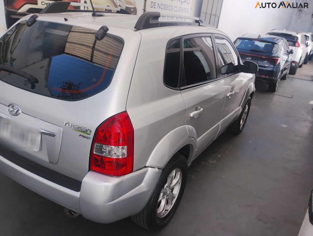 HYUNDAI TUCSON 2.0 MPFI GLS 16V 143CV 2WD FLEX 4P AUTOMATICO