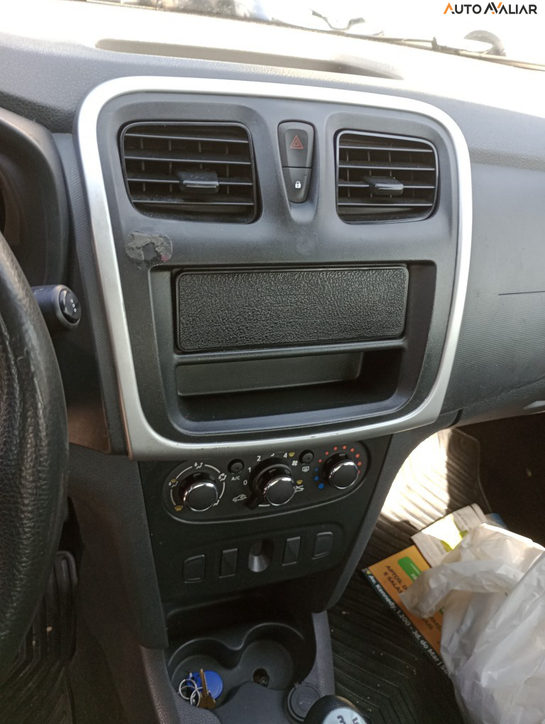 RENAULT LOGAN 1.0 12V SCE FLEX AUTHENTIQUE MANUAL