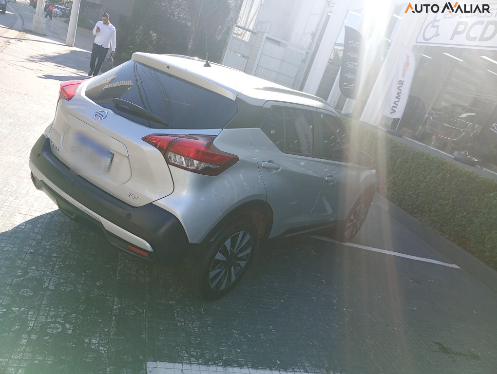 NISSAN KICKS 1.6 16V FLEXSTART SV 4P XTRONIC