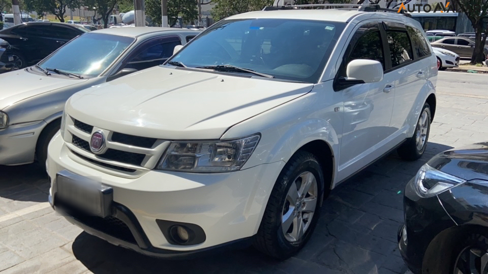 FIAT FREEMONT 2.4 PRECISION 16V GASOLINA 4P AUTOMATICO