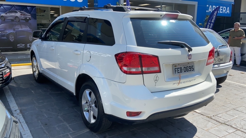 FIAT FREEMONT 2.4 PRECISION 16V GASOLINA 4P AUTOMATICO