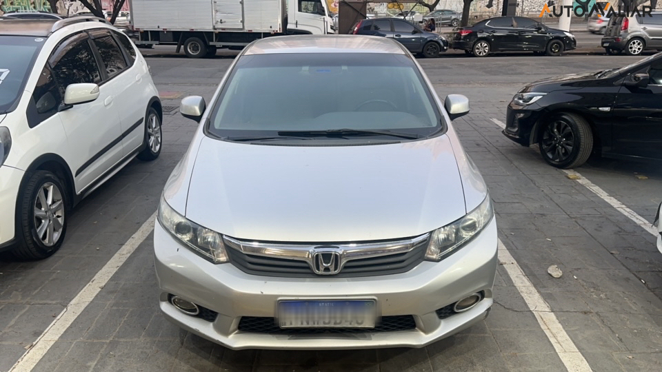 HONDA CIVIC 1.8 LXS 16V FLEX 4P MANUAL