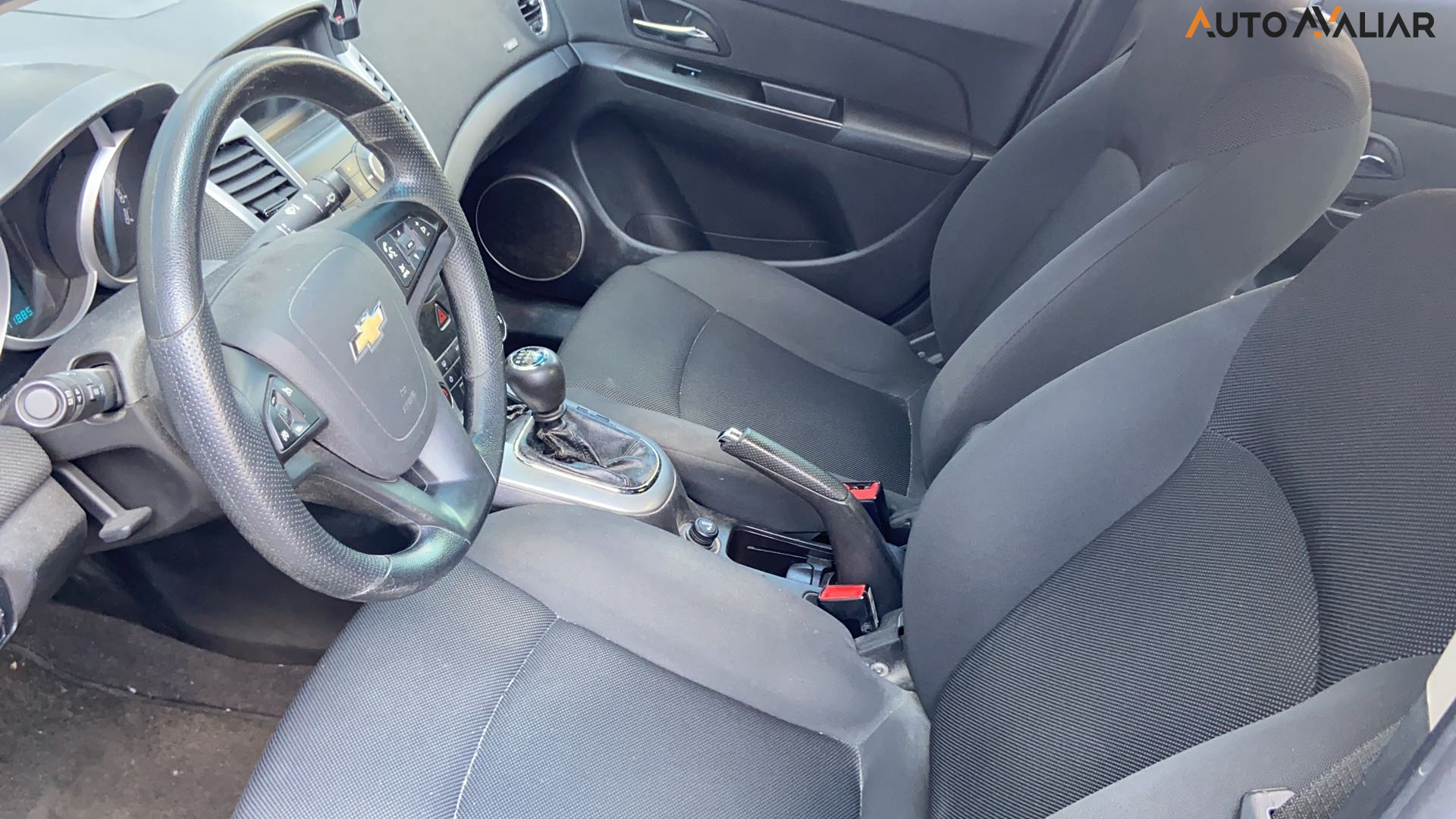 CHEVROLET CRUZE 1.8 LT 16V FLEX 4P MANUAL