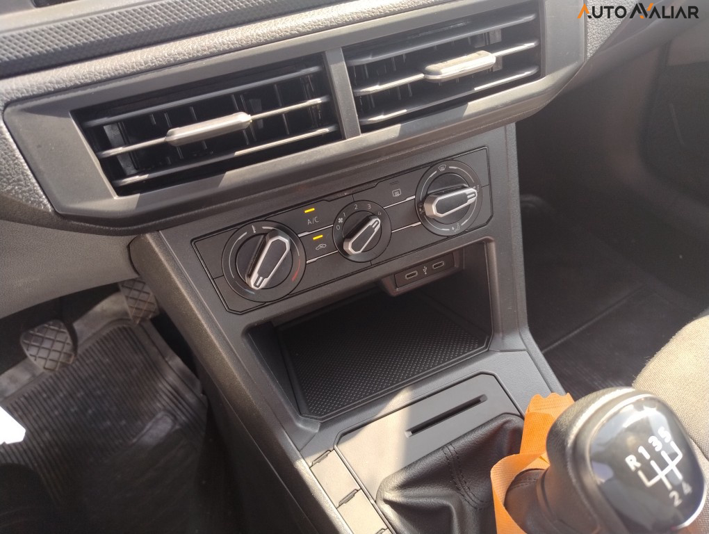 VOLKSWAGEN POLO 1.0 MPI TRACK MANUAL