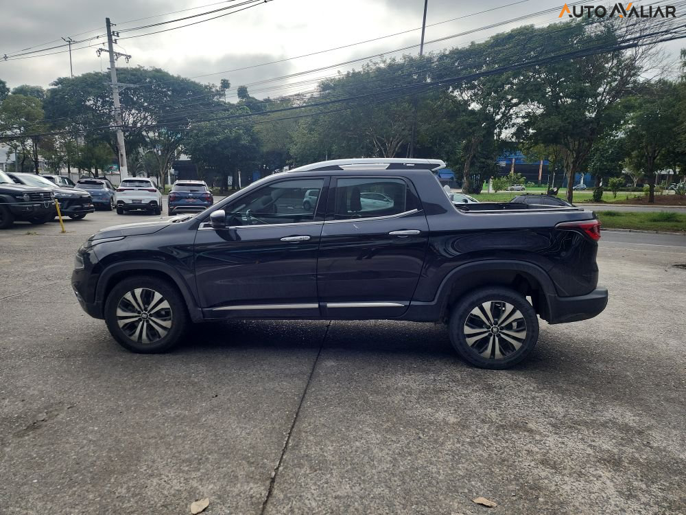 FIAT TORO 2.0 16V TURBO DIESEL VOLCANO 4WD AT9