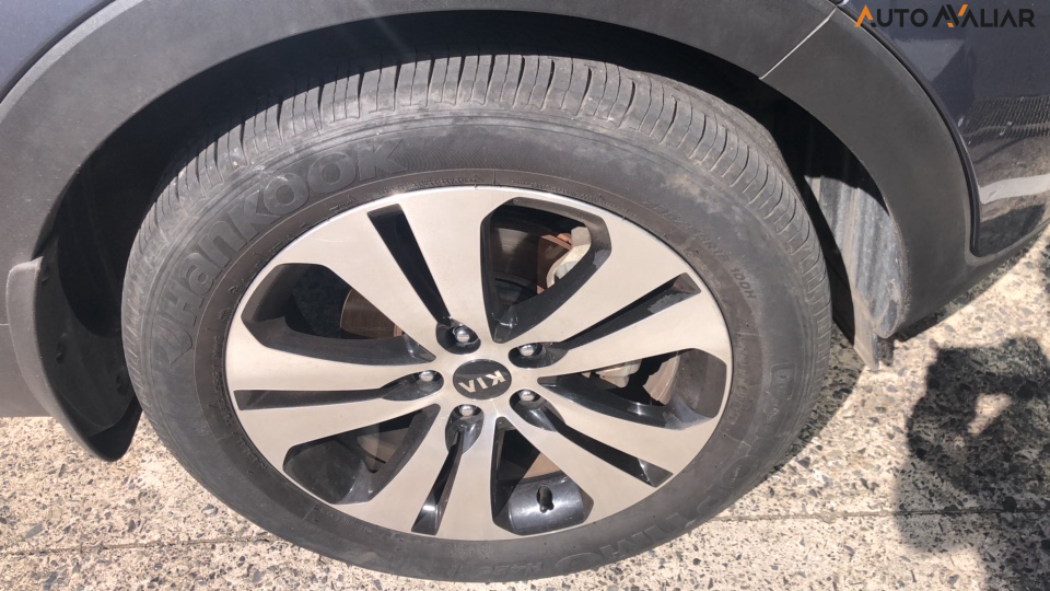 KIA SPORTAGE 2.0 LX 4X2 16V FLEX 4P AUTOMATICO