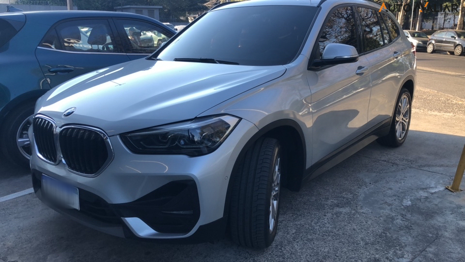 BMW X1 2.0 16V TURBO ACTIVEFLEX SDRIVE20I 4P AUTOMATICO