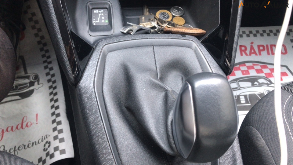 PEUGEOT 208 1.6 16V FLEX ACTIVE AT6
