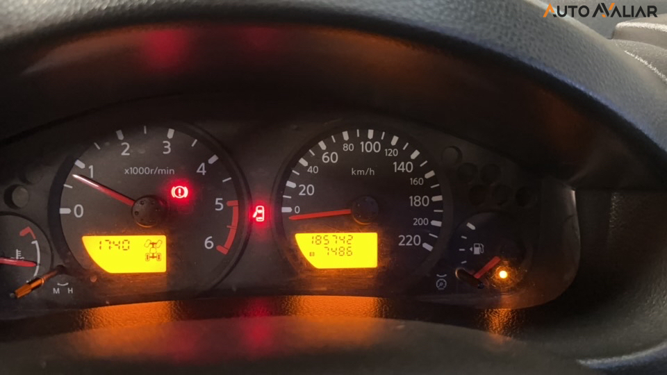 NISSAN FRONTIER 2.5 XE 4X4 CD TURBO ELETRONIC DIESEL 4P MANUAL