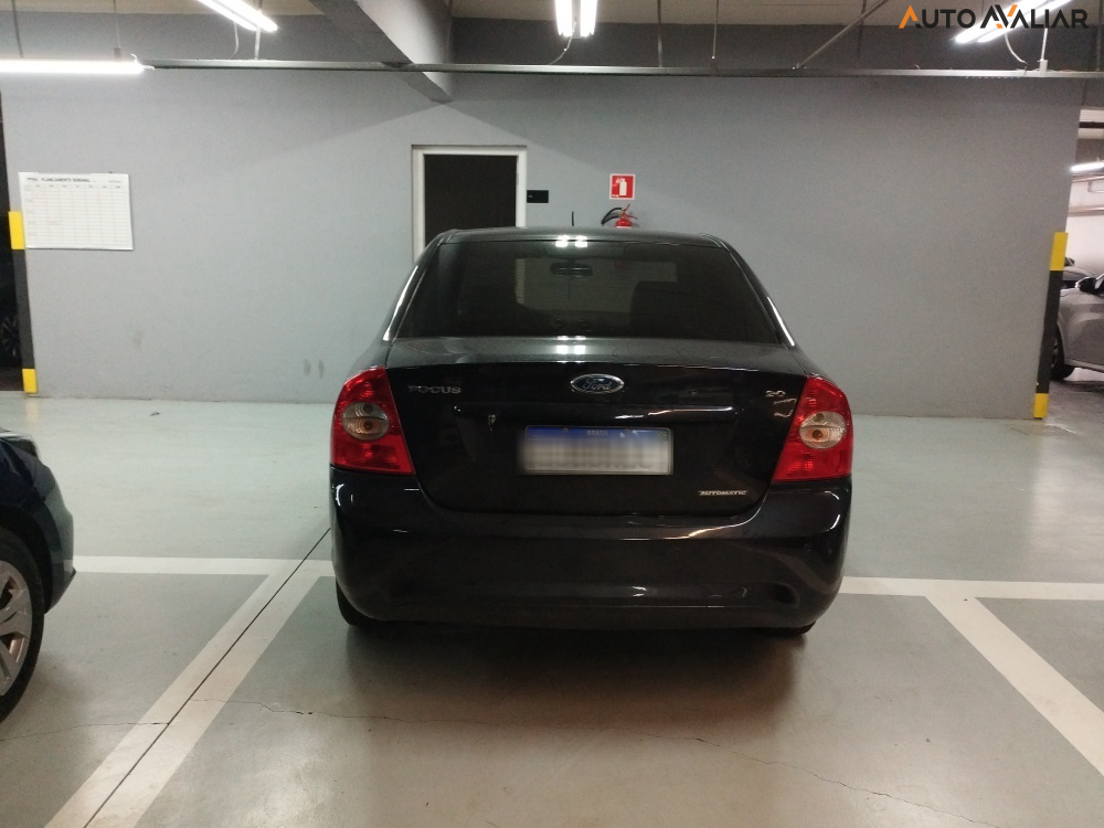 FORD FOCUS 2.0 GLX SEDAN 16V GASOLINA 4P AUTOMATICO