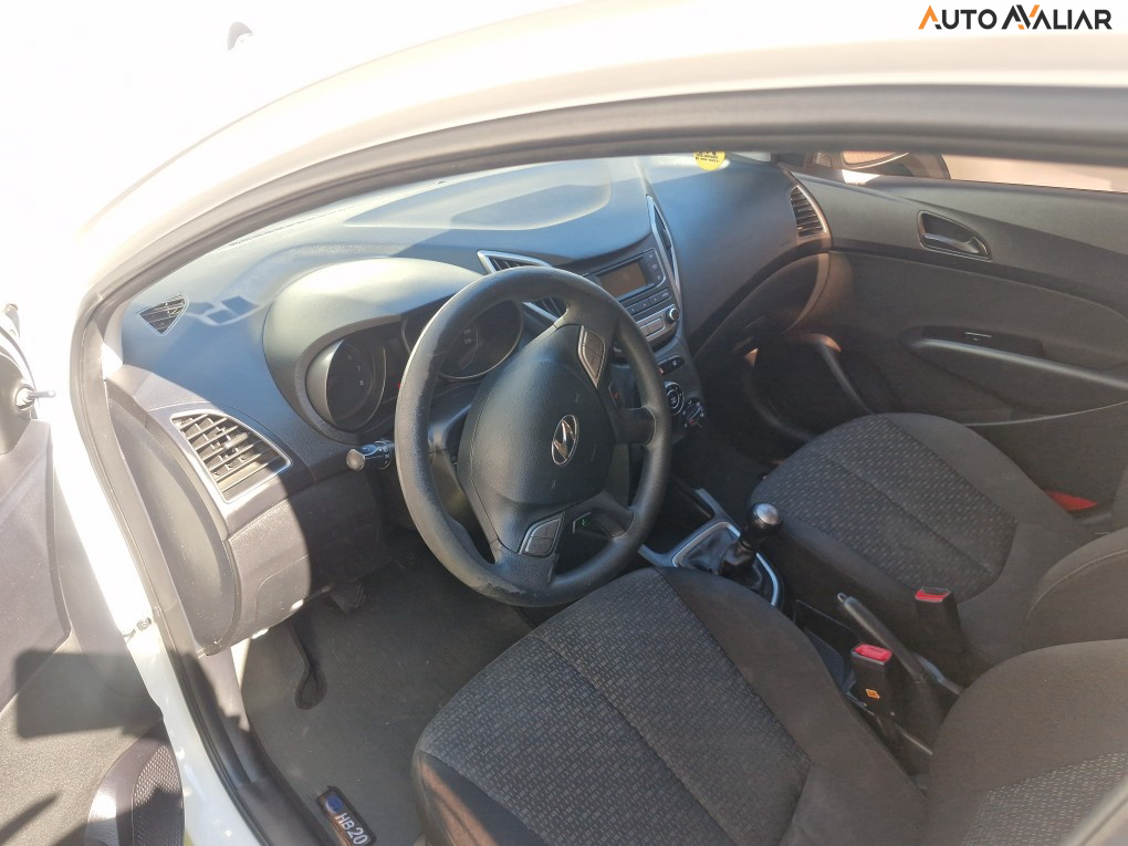 HYUNDAI HB20 1.0 COMFORT 12V FLEX 4P MANUAL