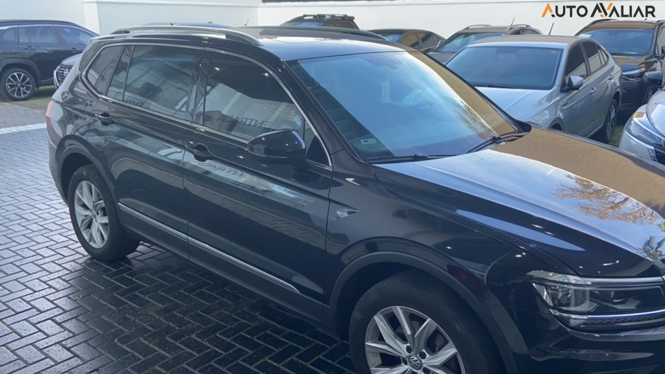 VOLKSWAGEN TIGUAN 1.4 250 TSI TOTAL FLEX ALLSPACE COMFORTLINE TIPTRONIC