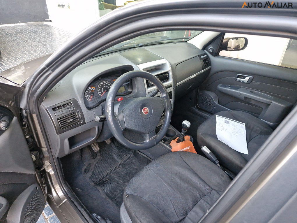 FIAT PALIO 1.4 MPI ELX 8V FLEX 4P MANUAL