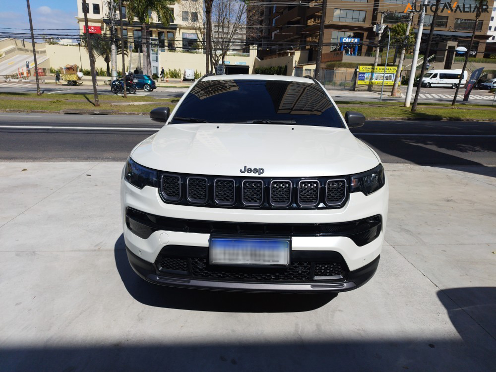 JEEP COMPASS 1.3 T270 TURBO FLEX LONGITUDE AT6