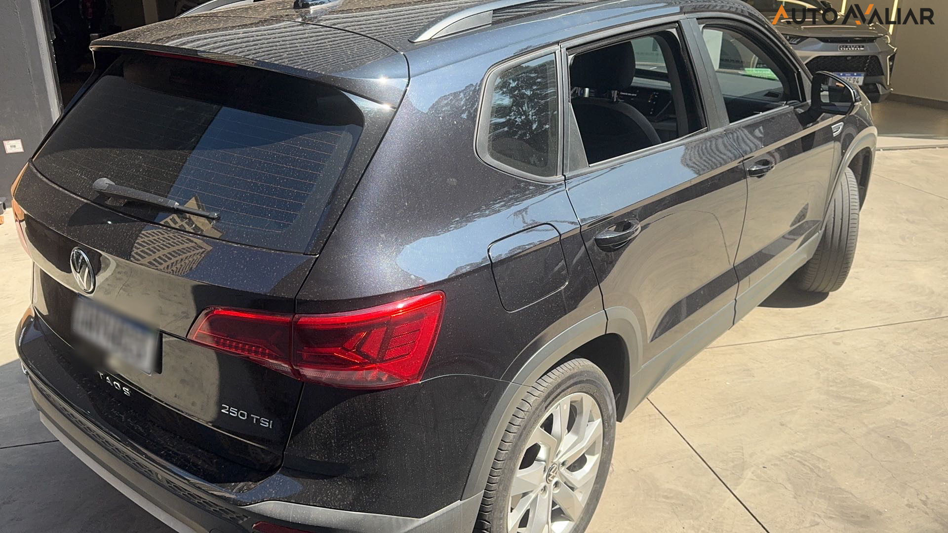 VOLKSWAGEN TAOS 1.4 250 TSI TOTAL FLEX COMFORTLINE AUTOMÁTICO