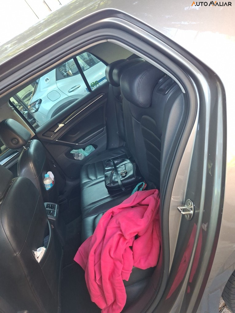 VOLKSWAGEN GOLF 1.4 TSI HIGHLINE 16V GASOLINA 4P AUTOMATICO