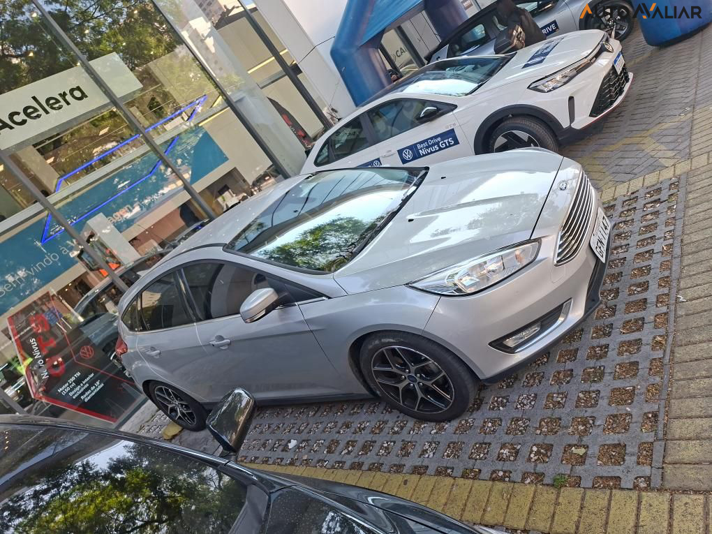 FORD FOCUS 2.0 TITANIUM 16V FLEX 4P POWERSHIFT