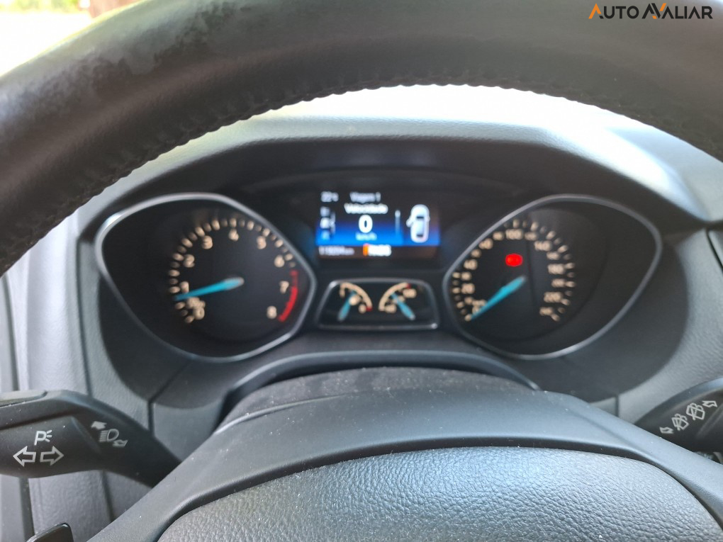 FORD FOCUS 2.0 TITANIUM 16V FLEX 4P POWERSHIFT