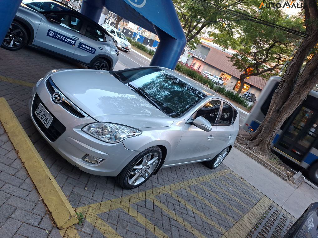 HYUNDAI I30 2.0 MPI 16V GASOLINA 4P AUTOMATICO