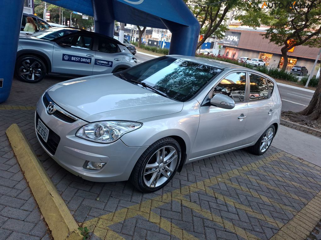 HYUNDAI I30 2.0 MPI 16V GASOLINA 4P AUTOMATICO