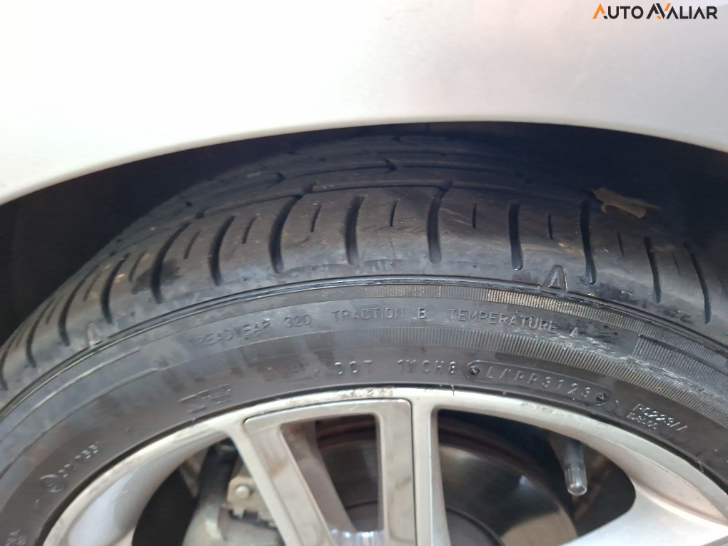 HYUNDAI I30 2.0 MPI 16V GASOLINA 4P AUTOMATICO