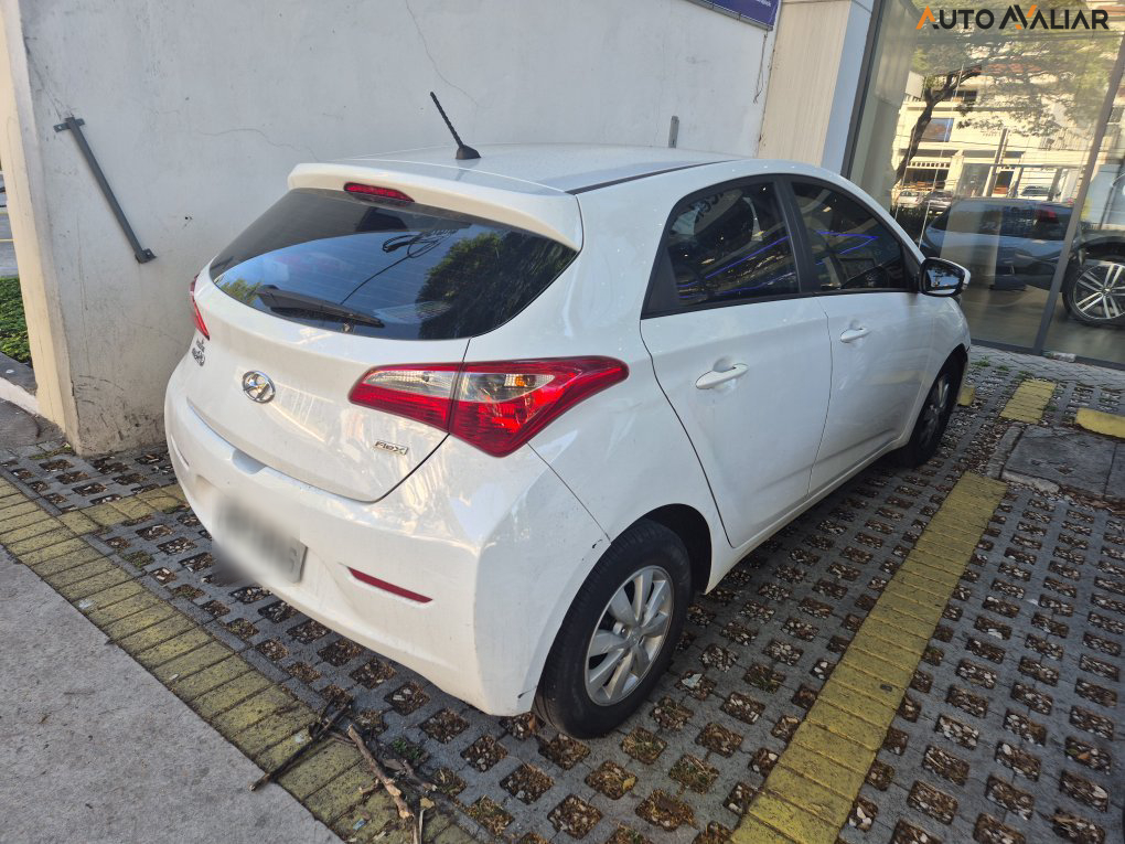 HYUNDAI HB20 1.0 COMFORT STYLE 12V FLEX 4P MANUAL