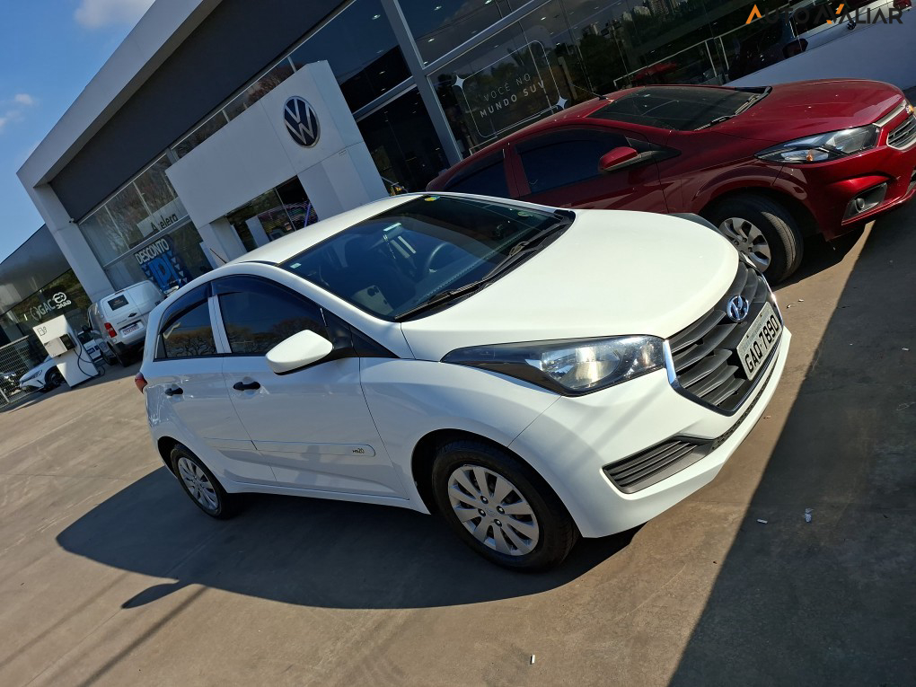 HYUNDAI HB20 1.0 COMFORT 12V FLEX 4P MANUAL