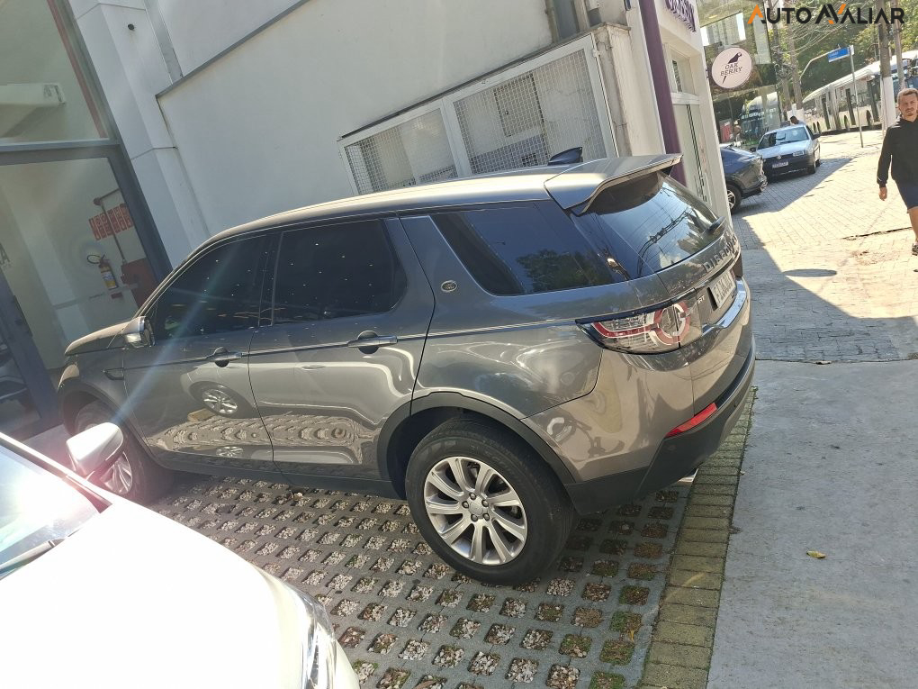 LAND ROVER DISCOVERY SPORT 2.0 16V TD4 TURBO DIESEL SE 4P AUTOMÁTICO