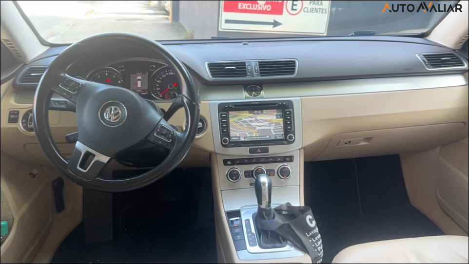 VOLKSWAGEN PASSAT VARIANT 2.0 TSI 16V 211CV GASOLINA 4P AUTOMÁTICO