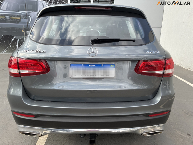 MERCEDES-BENZ GLC 250 2.0 CGI GASOLINA 4MATIC 9G-TRONIC