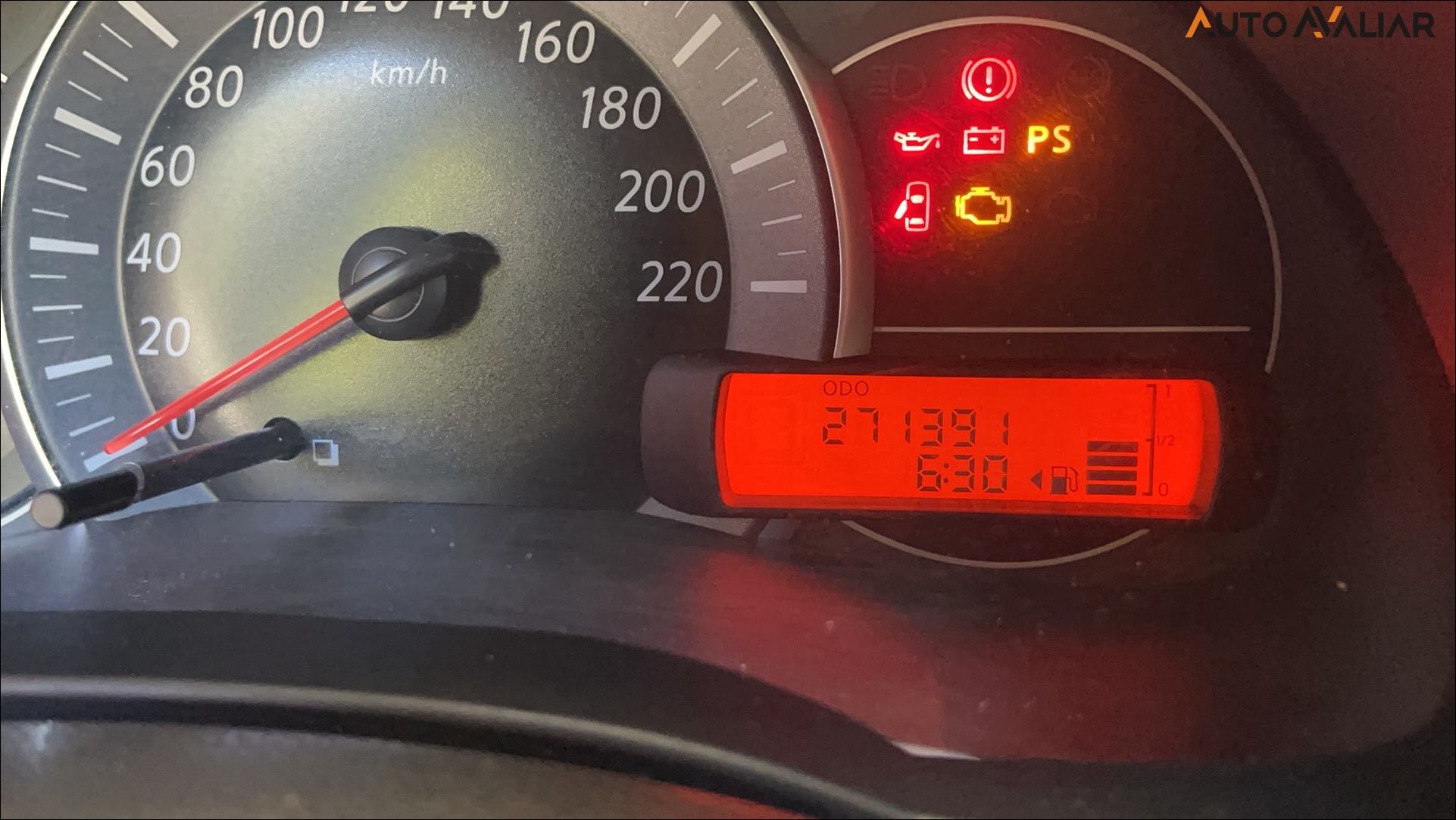 NISSAN VERSA 1.0 12V FLEX S 4P MANUAL