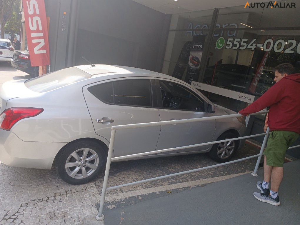NISSAN VERSA 1.6 16V FLEX SL 4P MANUAL