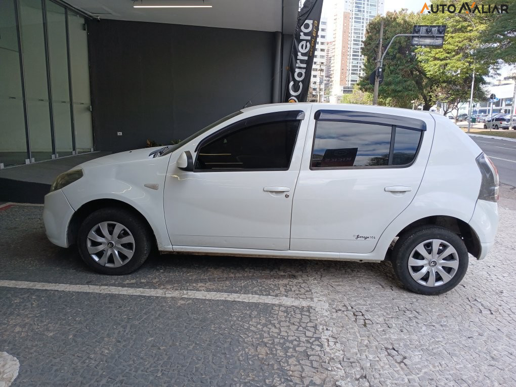 RENAULT SANDERO 1.0 EXPRESSION 16V FLEX 4P MANUAL