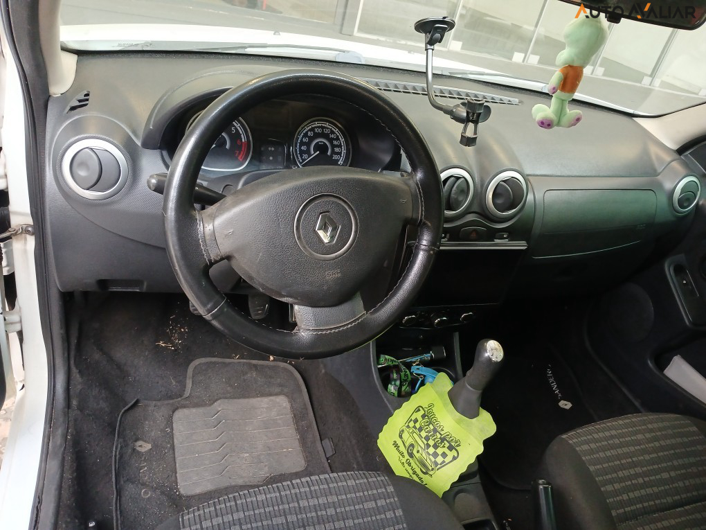 RENAULT SANDERO 1.0 EXPRESSION 16V FLEX 4P MANUAL