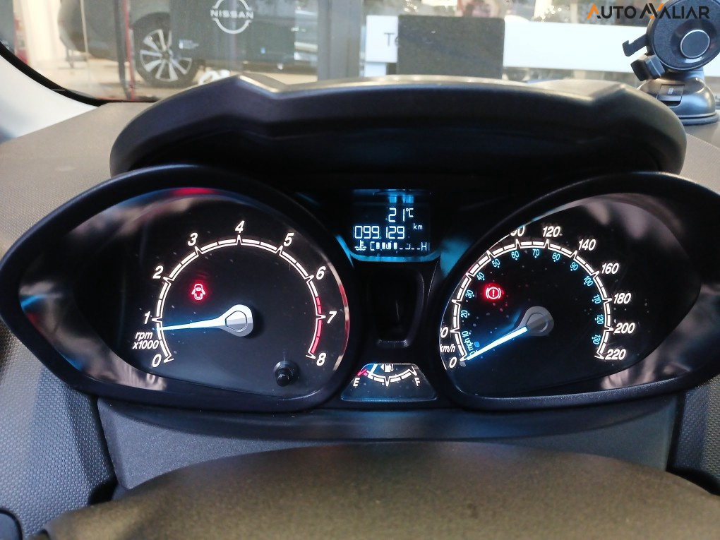 FORD FIESTA 1.5 SE HATCH 16V FLEX 4P MANUAL