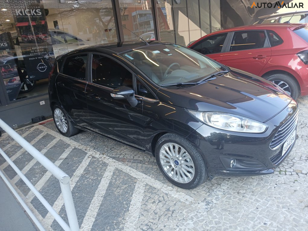 FORD FIESTA 1.6 TITANIUM HATCH 16V FLEX 4P POWERSHIFT
