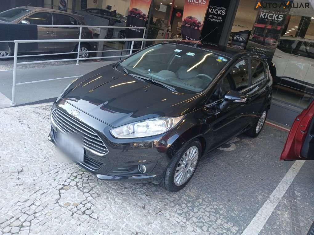 FORD FIESTA 1.6 TITANIUM HATCH 16V FLEX 4P POWERSHIFT