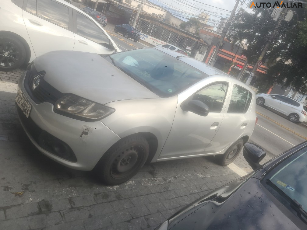 RENAULT SANDERO 1.0 AUTHENTIQUE 16V FLEX 4P MANUAL