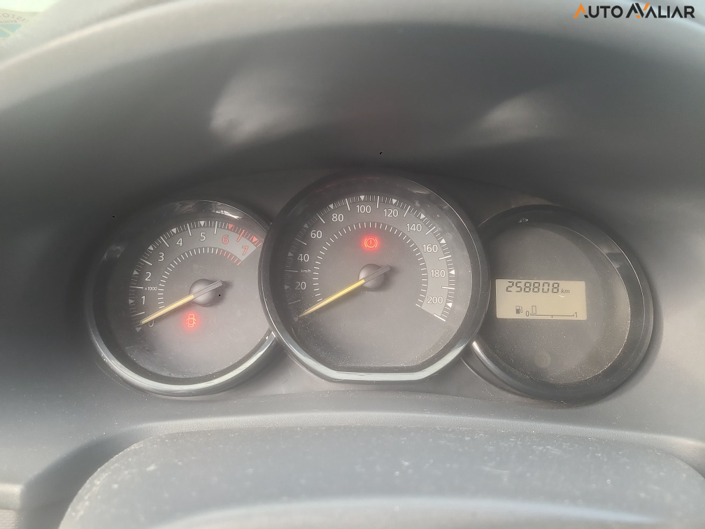 RENAULT SANDERO 1.0 AUTHENTIQUE 16V FLEX 4P MANUAL