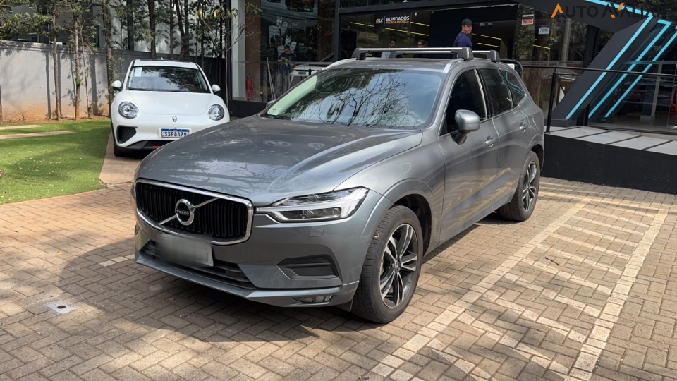 VOLVO XC60 2.0 T5 GASOLINA MOMENTUM AWD GEARTRONIC