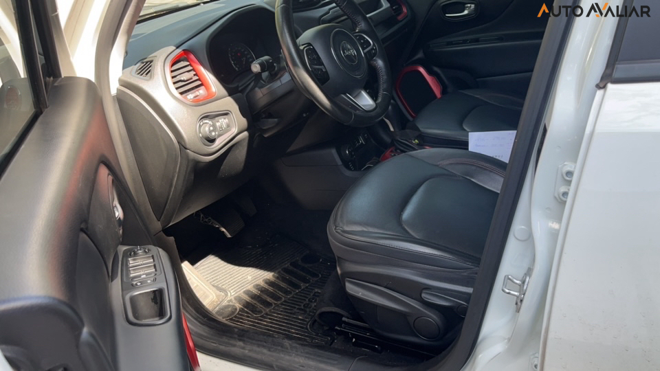 JEEP RENEGADE 2.0 16V TURBO DIESEL TRAILHAWK 4P 4X4 AUTOMATICO