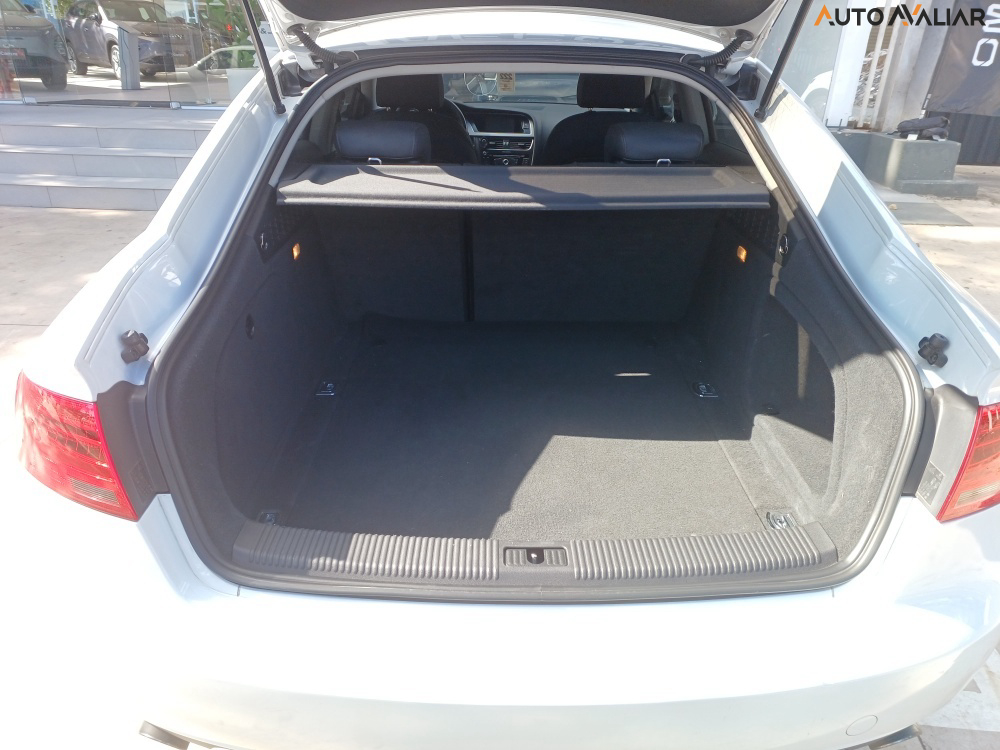 AUDI A5 1.8 TFSI SPORTBACK ATTRACTION 16V GASOLINA 4P MULTITRONIC